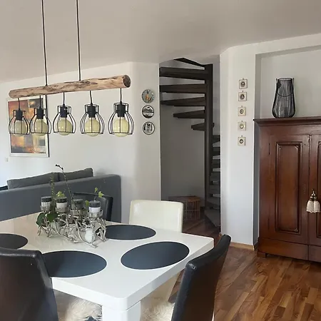 Xantener Europaplatz 2