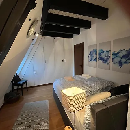 Xantener Europaplatz 2 *